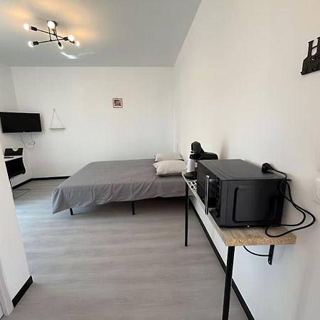Studio B2 20M2 Cosy 5Min A Pied Des Gares Roanne Exterior photo